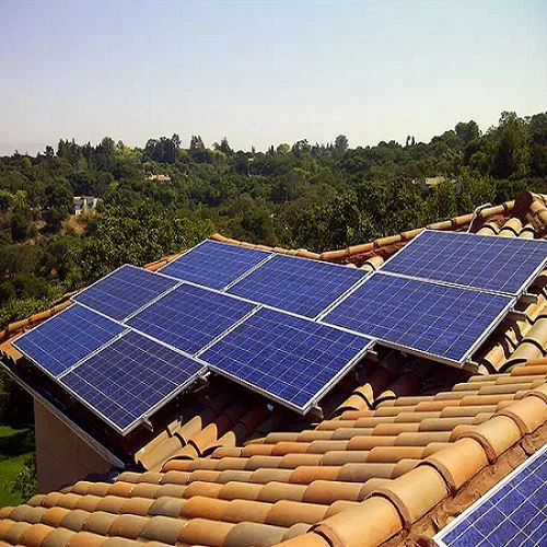 Stojalo za solarne panele