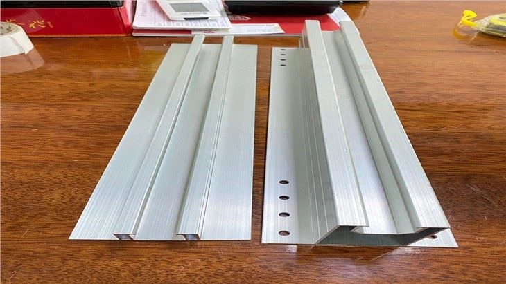 solar mini rail