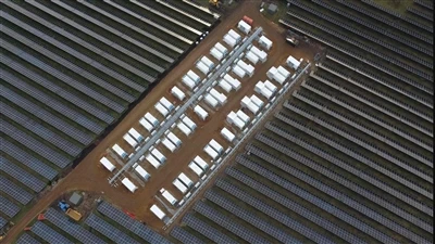 Največji solarni-in-baterijski park Powers Uo v severni Evropi